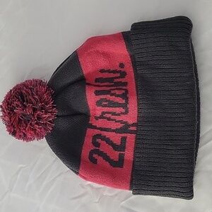 22Fresh adult toque, like new
